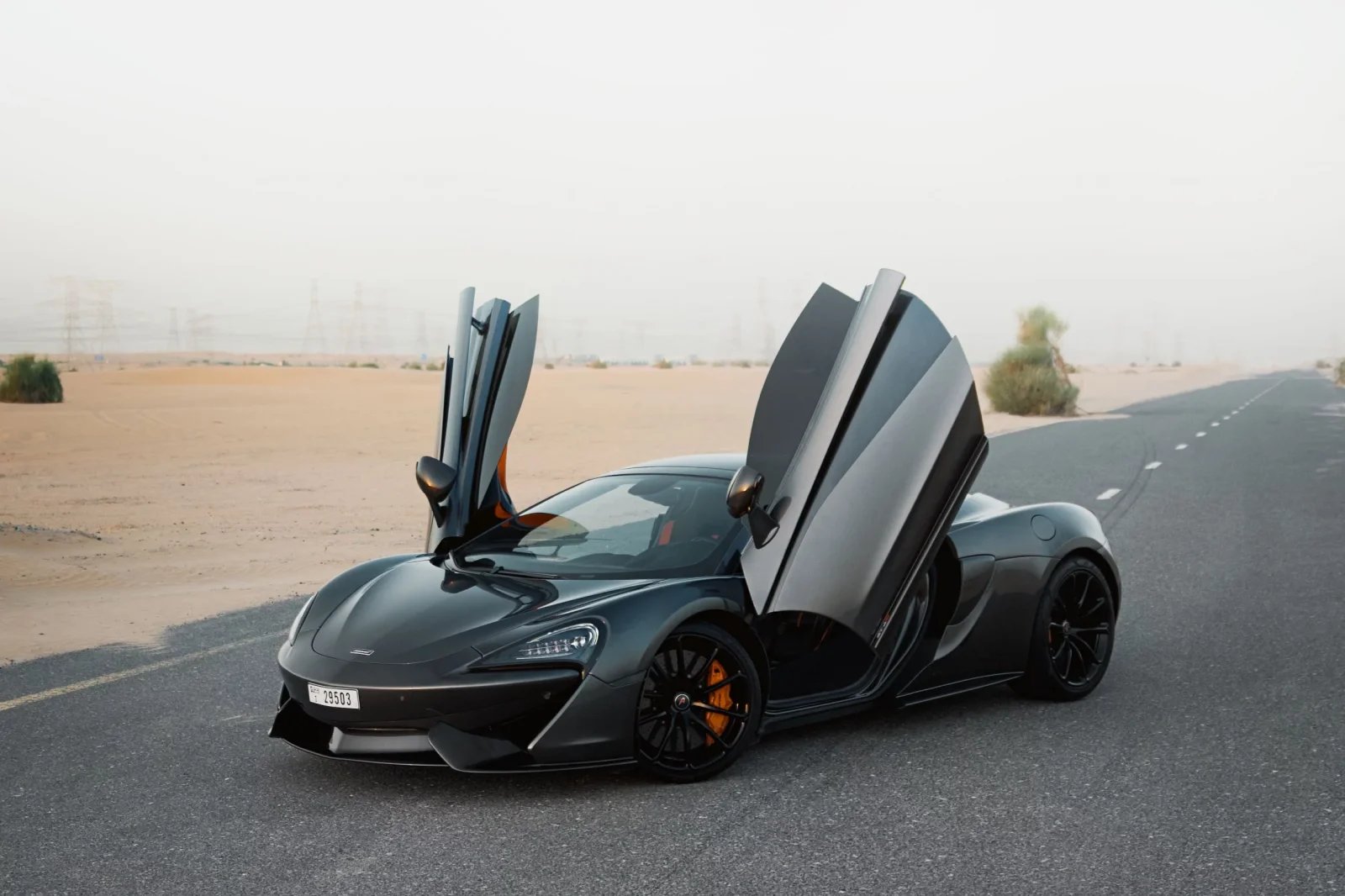 McLaren 570S Black